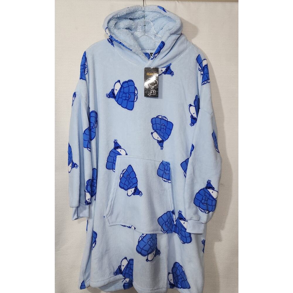 Snoopy puff jacket Graphic women's fluffy tunic NWT